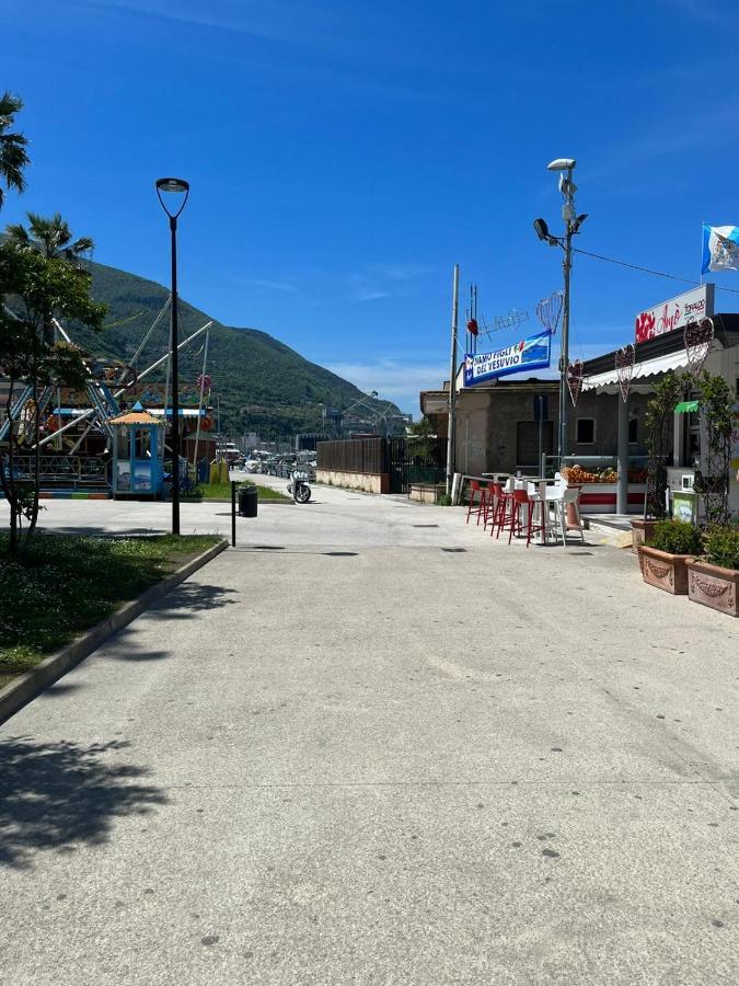 Centro Stabia Lägenhet Castellammare di Stabia Exteriör bild