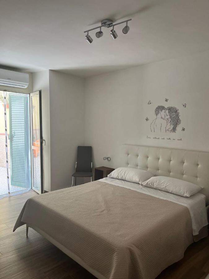 Centro Stabia Lägenhet Castellammare di Stabia Exteriör bild